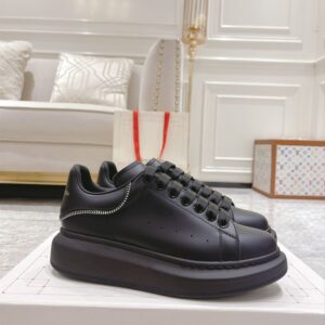 ALEXANDER MCQUEEN OVERSIZED LEATHER ZIPPER SNEAKERS - M019