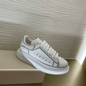 ALEXANDER MCQUEEN OVERSIZED SNEAKER - M007