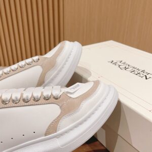 ALEXANDER MCQUEEN OVERSIZED SNEAKER - M014