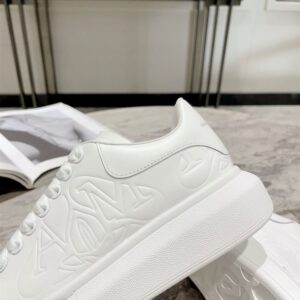 ALEXANDER MCQUEEN OVERSIZED SNEAKER QUILTED WHITE - M022