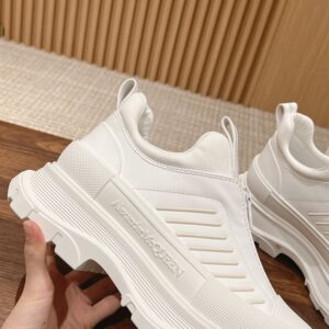 ALEXANDER MCQUEEN TREAD SLICK SNEAKERS - M049