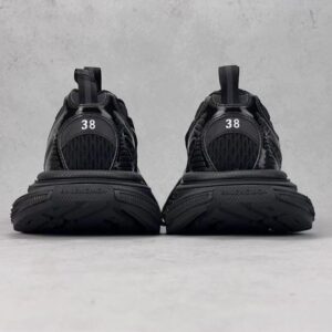 BALENCIAGA 3XL SNEAKER IN BLACK - B030