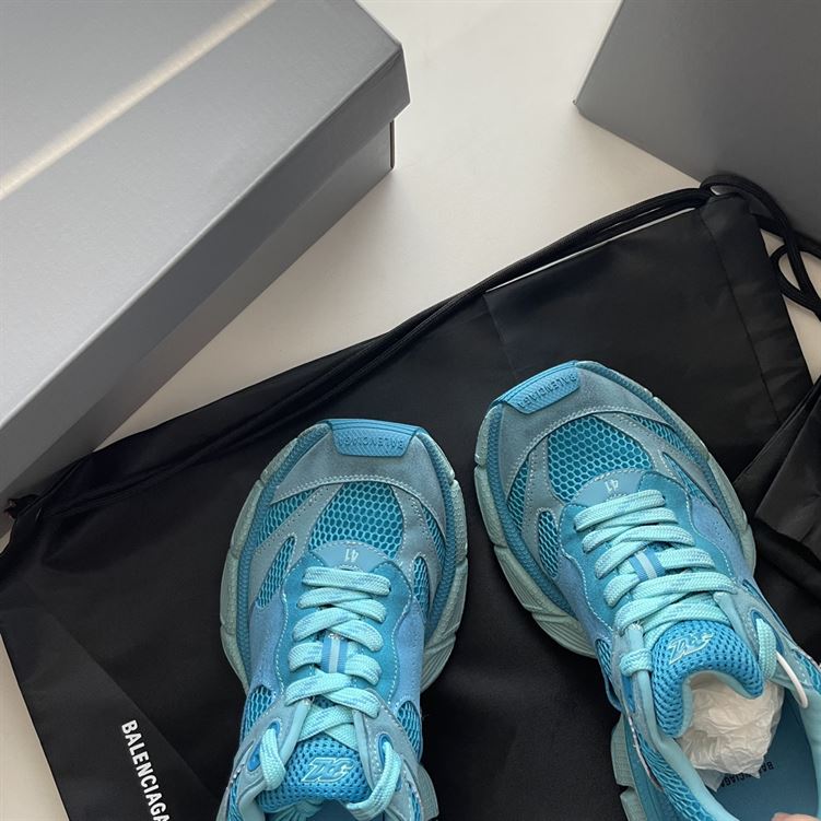 BALENCIAGA 3XL SNEAKER IN BLUE - B024