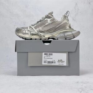 BALENCIAGA 3XL SNEAKER IN OFF WHITE - B028