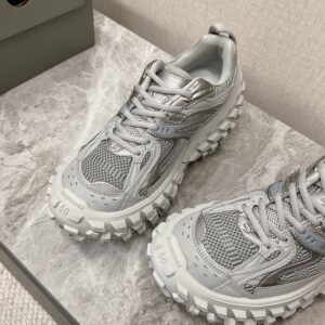 BALENCIAGA BOUNCER SNEAKER IN GREY - B048