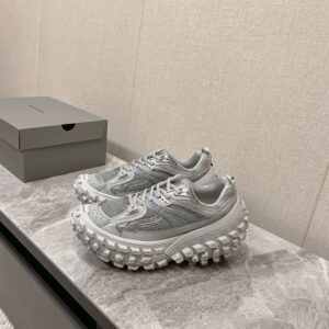 BALENCIAGA BOUNCER SNEAKER IN GREY - B048