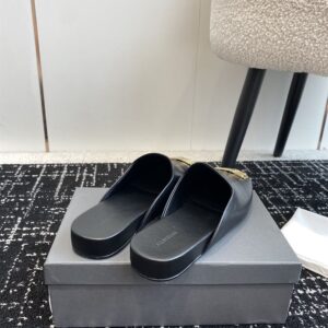 BALENCIAGA COSY BB LOGO MULES - E010