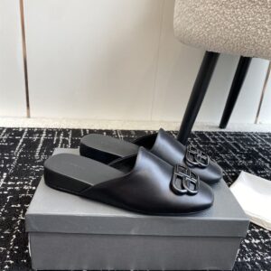 BALENCIAGA COSY BB LOGO MULES IN BLACK - E008