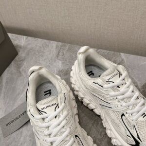 BALENCIAGA DEFENDER TRAINERS LIGHT BEIGE - B049