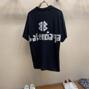 BALENCIAGA NEW TAPE TYPE T-SHIRT MEDIUM FIT IN BLACK - Y011