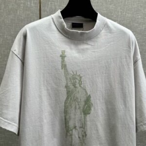 BALENCIAGA PARIS LIBERTY T-SHIRT MEDIUM FIT IN OFF WHITE - Y006