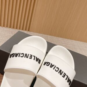 BALENCIAGA POOL SLIDE SANDAL - E026