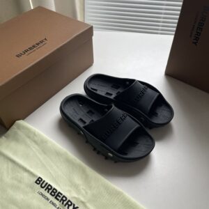 BURBERRY BUCKLOW SLIDES BLACK - U009