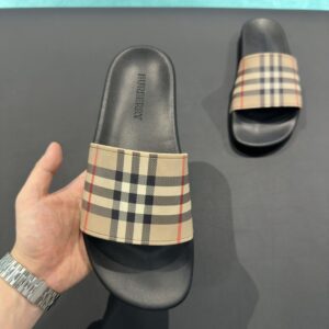 BURBERRY CHECK SLIDES - U005