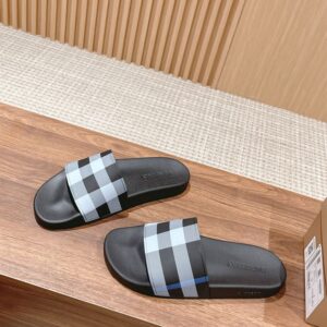 BURBERRY CHECK SLIDES - U014