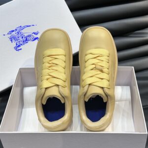 BURBERRY LEATHER BOX SNEAKERS DAFFODIL - R007