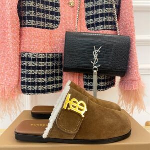 BURBERRY MONOGRAM DETAIL SHEARLING-LINED SUEDE MULES - U019