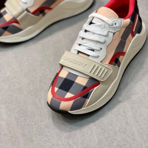 BURBERRY RAMSEY SNEAKER - R026