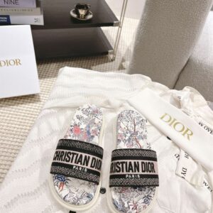 CHRISTIAN DIOR DWAY PLATFORM SLIDE - D053