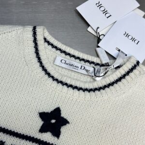 CHRISTIAN DIOR SHORT-SLEEVED SWEATER - O046