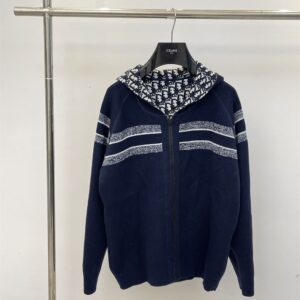 DIOR REVERSIBLE ZIPPED CARDIGAN WITH HOOD - Z030