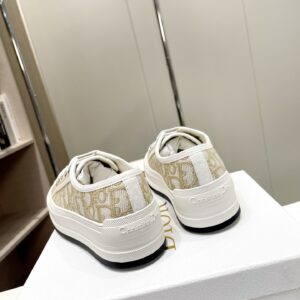 DIOR WALKNDIOR PLATFORM SNEAKER - I045