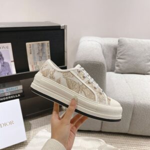 DIOR WALKNDIOR PLATFORM SNEAKER WHITE AND GOLD-TONE TOILE DE JOUY MEXICO - I099