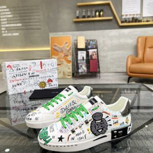 DOLCE & GABBANA PORTOFINO STUDDED LEATHER SNEAKERS - HY003