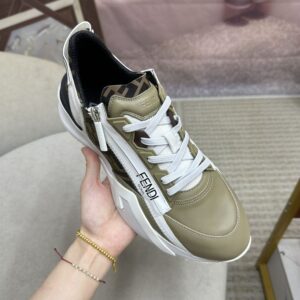 FENDI FLOW SNEAKERS BEIGE LEATHER LOW-TOPS - F017