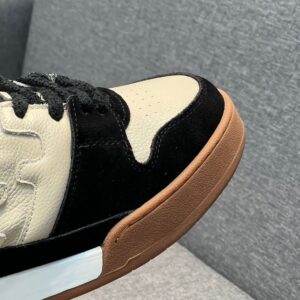 FENDI MATCH LOW-TOPS IN BLACK SUEDE - F011