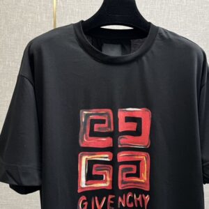 GIVENCHY 4G LOGO T-SHIRT - K021