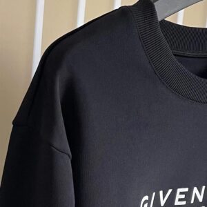 GIVENCHY CLASSIC FIT SWEATSHIRT WITH GIVENCHY REVERSE PRINT - AD001