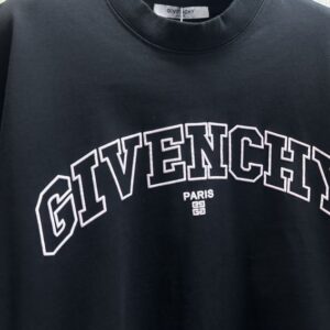 GIVENCHY COLLEGE EMBROIDERED LOGO - K029