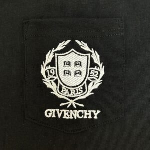 GIVENCHY CREST T-SHIRT IN COTTON - K020