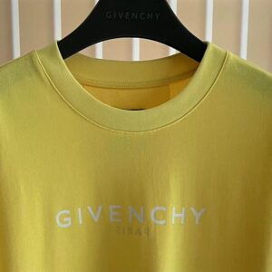 GIVENCHY REVERSE OVERSIZED T-SHIRT IN COTTON - K024