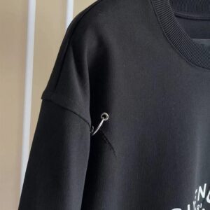 GIVENCHY RING EYELET LOGO SWEATSHIRT - AD004