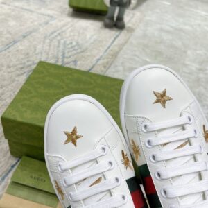 GUCCI ACE BEE AND STARS SNEAKER - G148