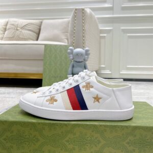 GUCCI ACE BEE AND STARS SNEAKER - G149