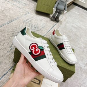 GUCCI ACE GG APPLE SNEAKER - G135