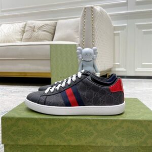 GUCCI ACE GG SUPREME SNEAKER - G152