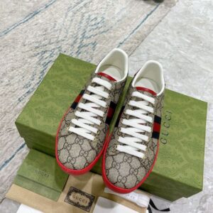 GUCCI ACE GG SUPREME SNEAKER - G153