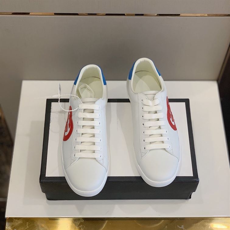 GUCCI ACE INTERLOCKING G SNEAKER - G134