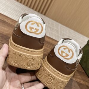 GUCCI GG EMBOSSED SNEAKERS BROWN - G104