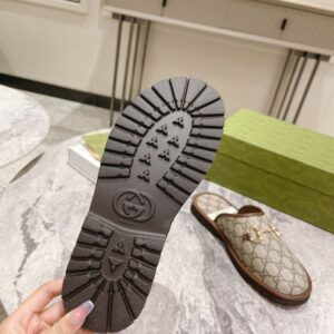 GUCCI GG HORSEBIT SLIPPER - Q117