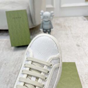 GUCCI GG ORIGINAL CANVAS WHITE LOW-TOP SNEAKERS - G066