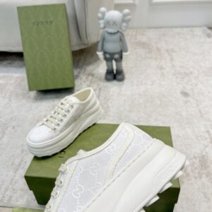 GUCCI GG ORIGINAL CANVAS WHITE LOW-TOP SNEAKERS - G066