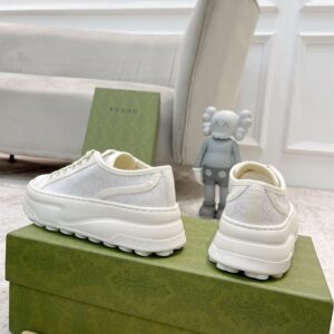 GUCCI GG ORIGINAL CANVAS WHITE LOW-TOP SNEAKERS - G066