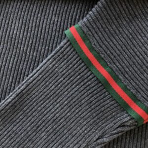 GUCCI GREY HOODED SWEATER - H025