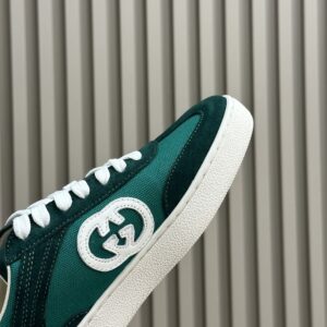 GUCCI INTERLOCKING G SNEAKER GREEN SUEDE - G040