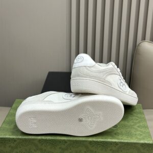 GUCCI INTERLOCKING G SNEAKER WHITE SUEDE - G039